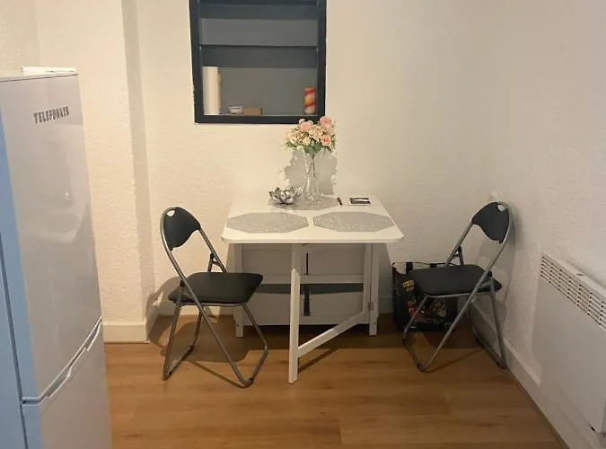 Zum Guten Hirten * Трабен-Трарбах